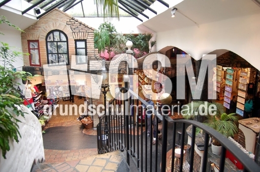 Hundertwasser Village_09.JPG